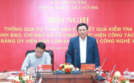 Tập trung xây dựng đội ngũ cán bộ khoa học đủ phẩm chất, năng lực