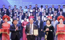 Lễ tôn vinh hợp tác xã tiêu biểu và trao giải Ngôi sao Hợp tác xã