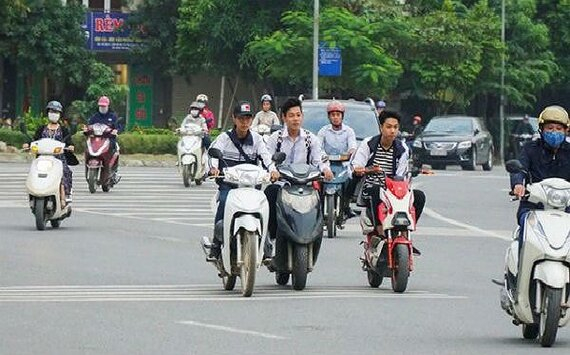 Xe máy dưới 50cc có nhất thiết phải có bằng lái