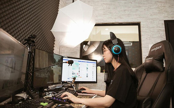 Youtuber nào là người kiếm tiền nhiều nhất ở Việt Nam