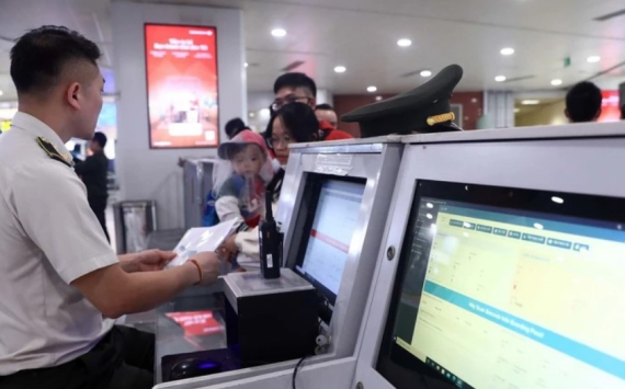 Tạo thuận lợi hơn nữa cho người nước ngoài xuất nhập cảnh, cư trú tại Việt Nam