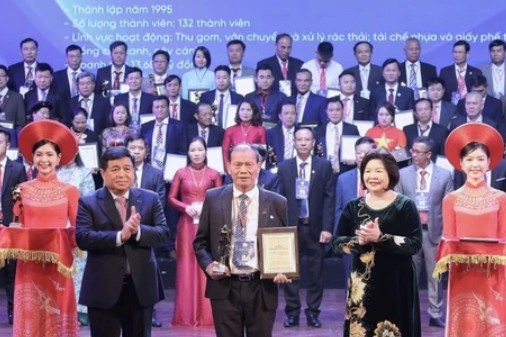 Lễ tôn vinh hợp tác xã tiêu biểu và trao giải Ngôi sao Hợp tác xã